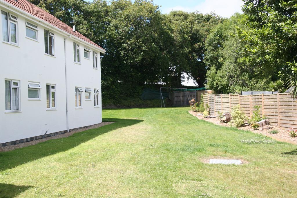 Ilex Lodge Saint Peter Port Bagian luar foto